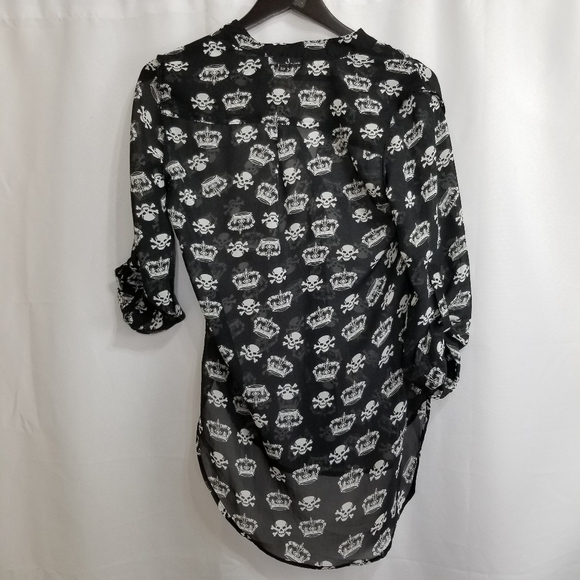 Sheer skull printed J for Justify top - Picture 8 of 8